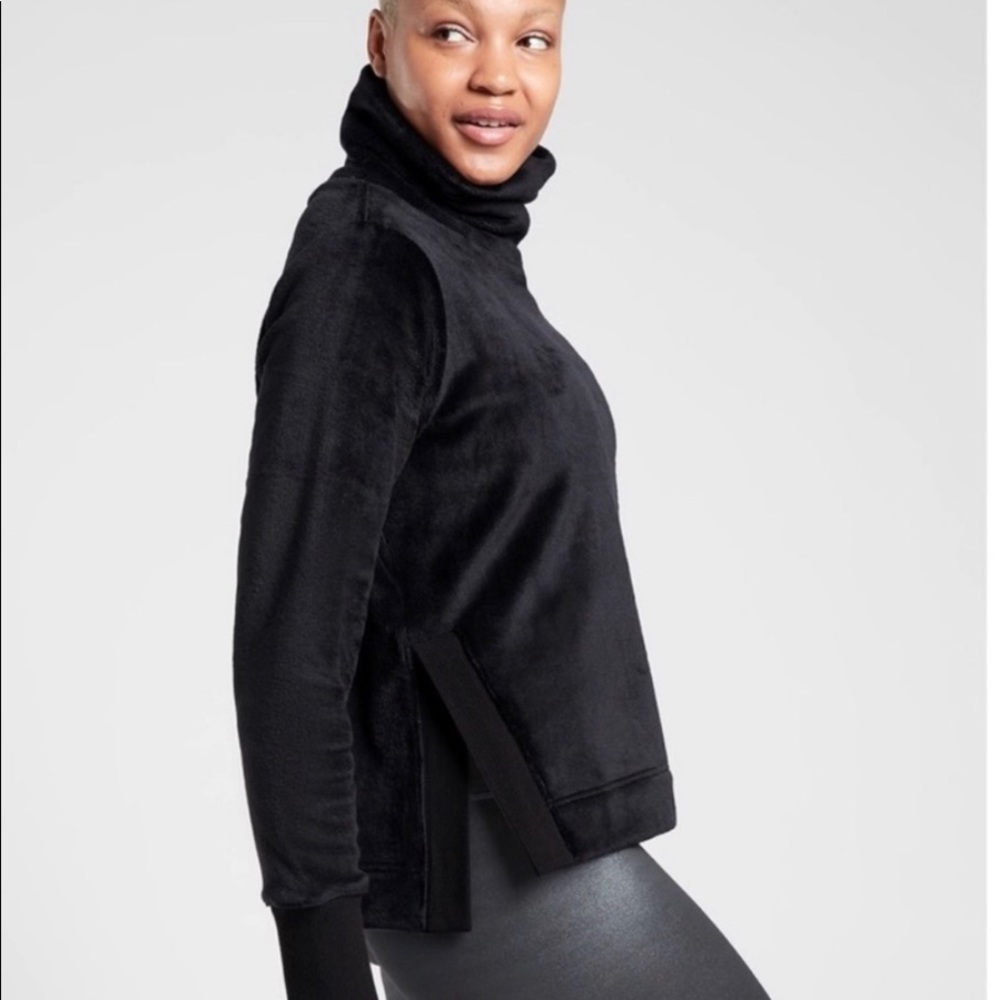 Athleta Sweater